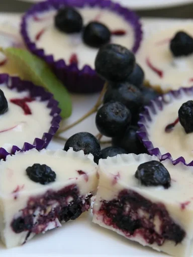 Korpice sa belom čokoladom i borovnicama